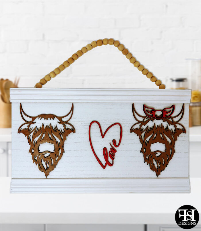 Highland Cows "Mr. & Mrs. In Love" Sign with Beaded Hanger